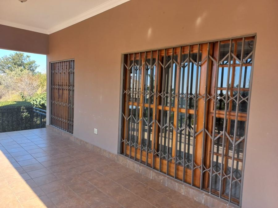 5 Bedroom Property for Sale in Cashan North West